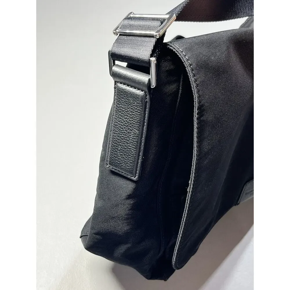Banana Republic Messenger Laptop Travel Bag Black Crossbody Briefcase